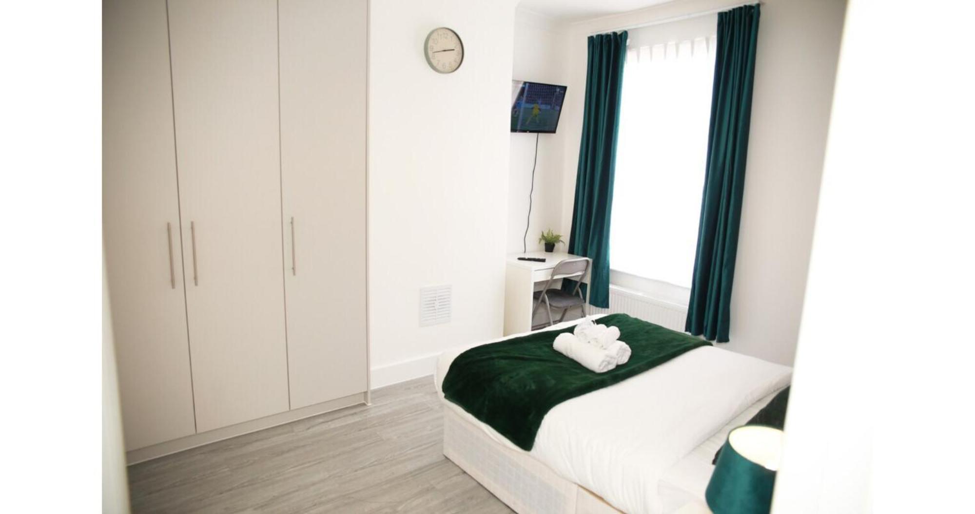 Cricklewood Deluxe Ensuite Room Londra Esterno foto