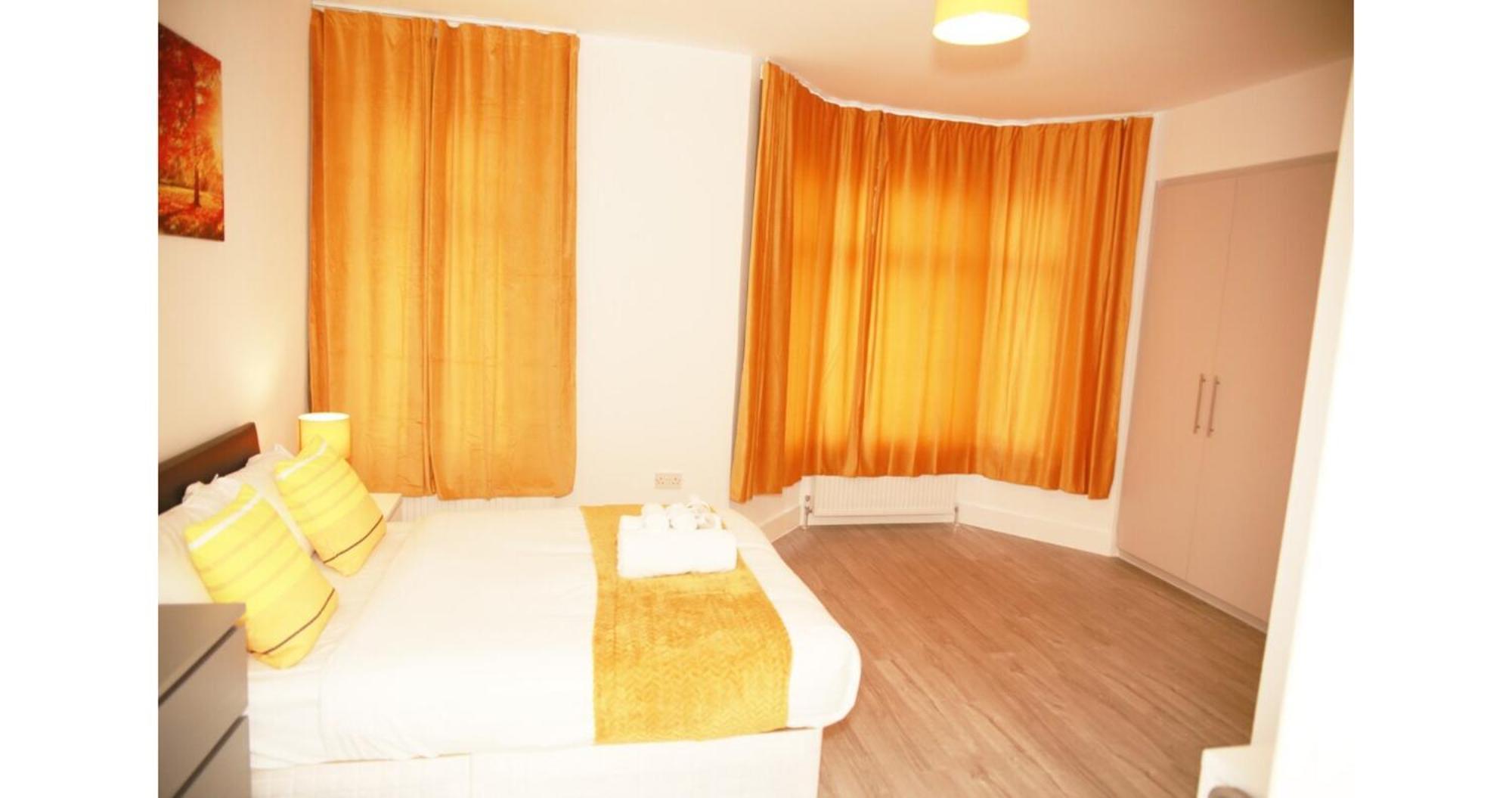 Cricklewood Deluxe Ensuite Room Londra Camera foto